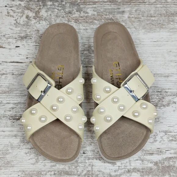 đ§NWOT Ethem Genuins Cream Pearl Slide Sandal - Picture 5 of 16